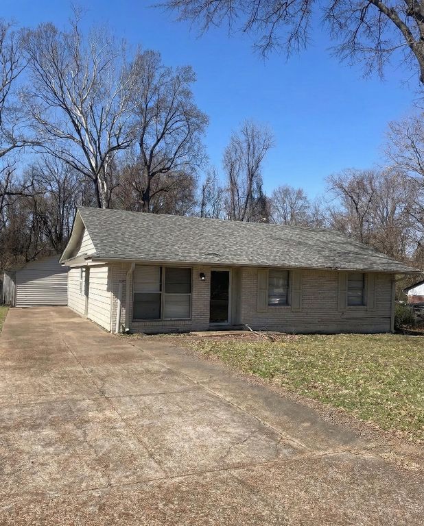 4413 BLUEBELL ST, Memphis, TN 38109