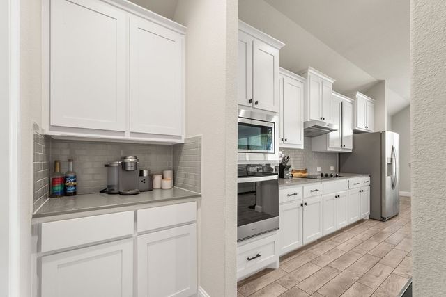 805 Pea Eye Drive, Midlothian, TX 76065