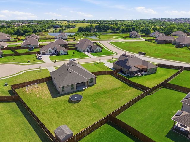 805 Pea Eye Drive, Midlothian, TX 76065