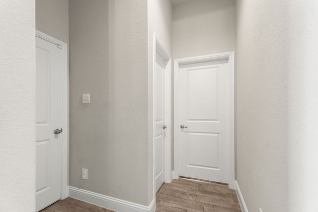 805 Pea Eye Drive, Midlothian, TX 76065