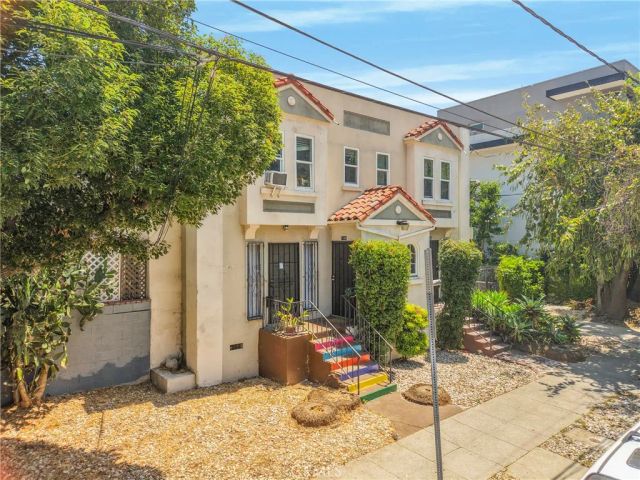 1180 Myra Avenue, Los Angeles, CA 90029