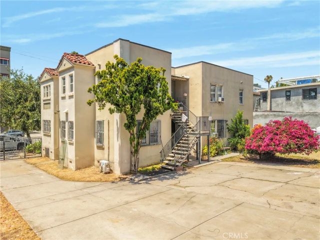 1180 Myra Avenue, Los Angeles, CA 90029