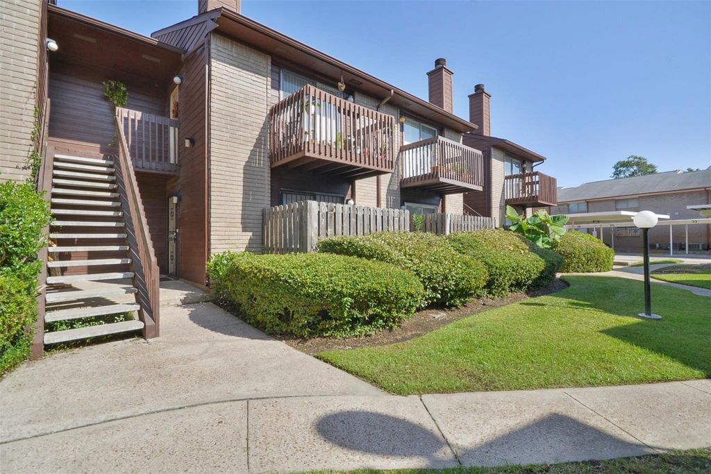 12905 Woodforest Boulevard 607, Houston, TX 77015