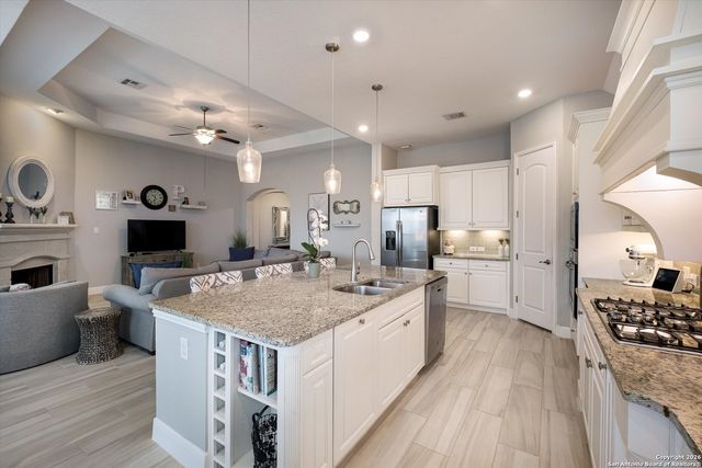 3926 Preserve Rise, San Antonio, TX 78261