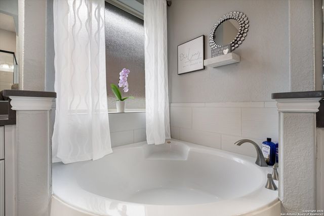 3926 Preserve Rise, San Antonio, TX 78261