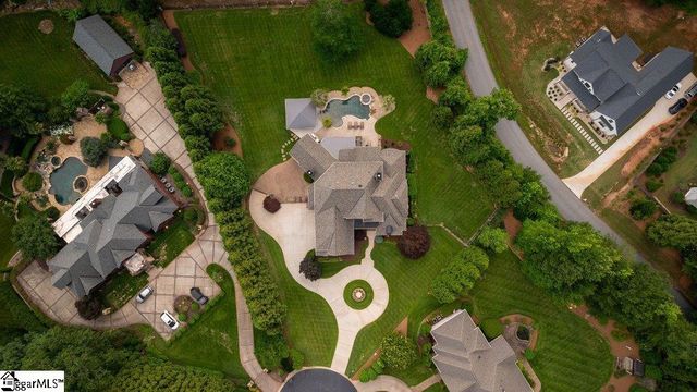 6 Peters Fork Lane, Simpsonville, SC 29681