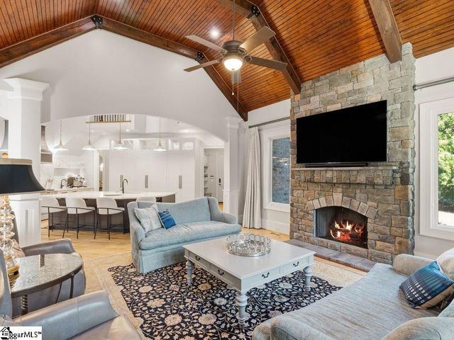 6 Peters Fork Lane, Simpsonville, SC 29681