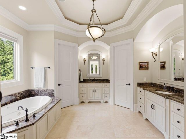 6 Peters Fork Lane, Simpsonville, SC 29681