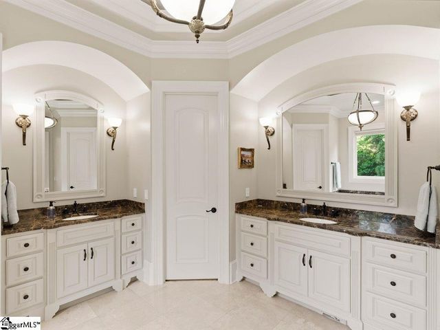 6 Peters Fork Lane, Simpsonville, SC 29681