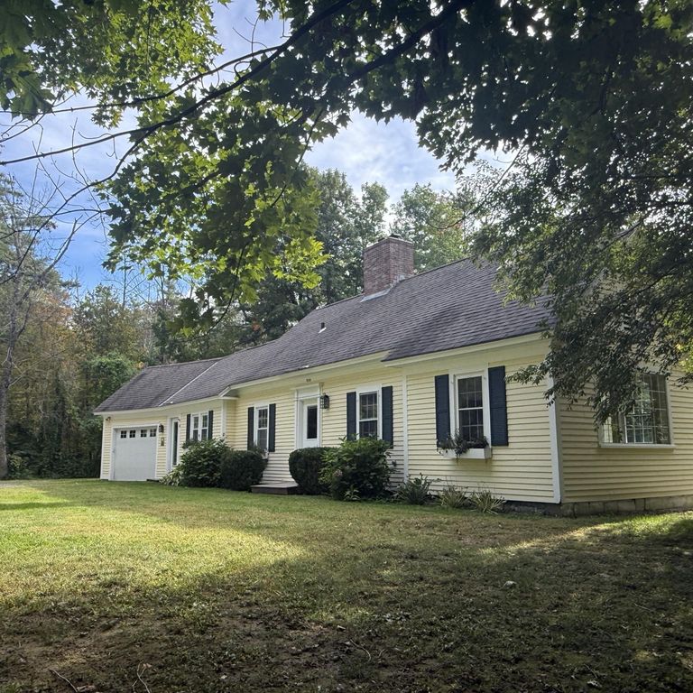 81 Meredith Neck Road, Meredith, NH 03253