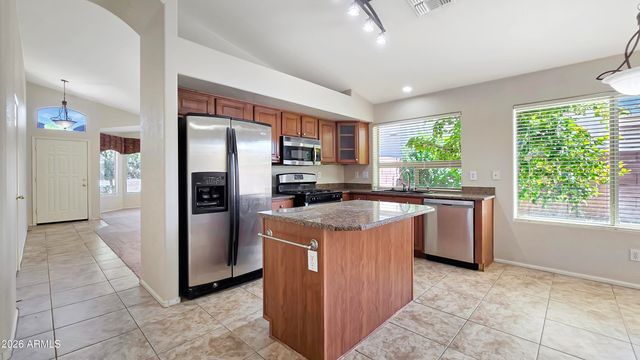 15857 W MORELAND Street, Goodyear, AZ 85338