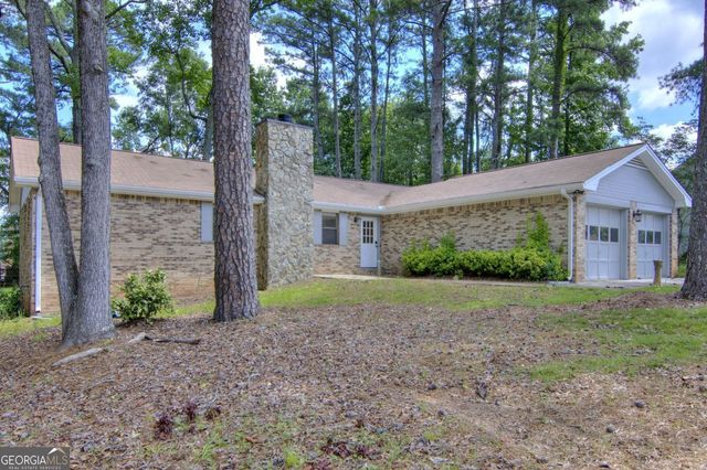 2210 Village Drive, Covington, GA 30016
