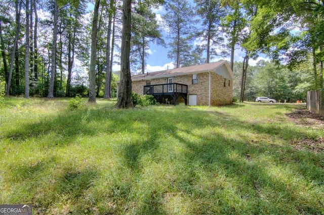 2210 Village Drive, Covington, GA 30016