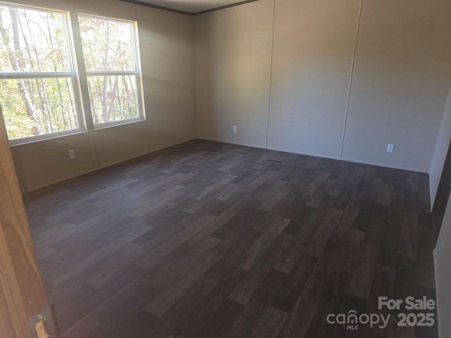 3160 Mariposa Lane, Morganton, NC 28655