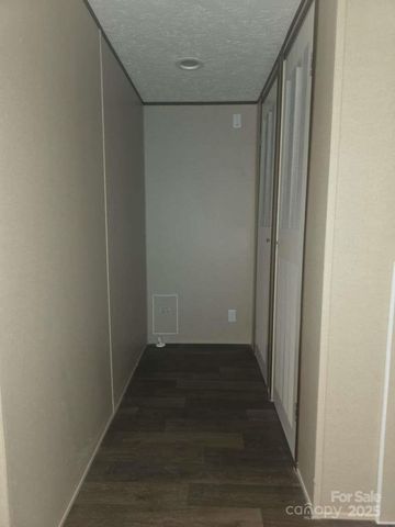 3160 Mariposa Lane, Morganton, NC 28655