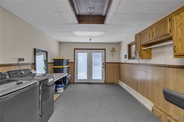 65 Crescent Road, Grand Island, NY 14072