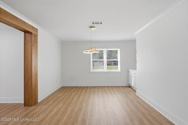 5515 Old Canton Road, Jackson, MS 39211
