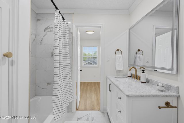5515 Old Canton Road, Jackson, MS 39211
