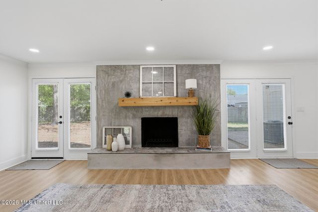 5515 Old Canton Road, Jackson, MS 39211