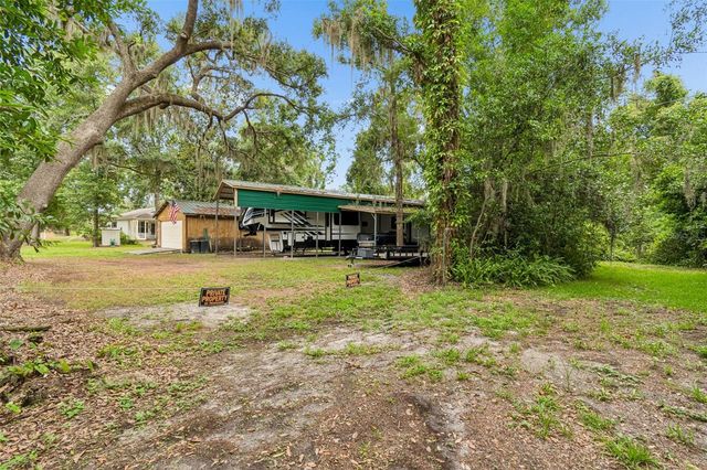 CRESCENT LANE, Lutz, FL 33548