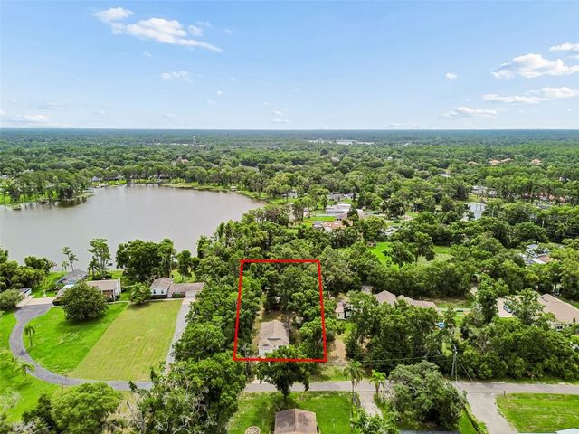CRESCENT LANE, Lutz, FL 33548