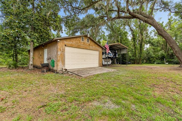CRESCENT LANE, Lutz, FL 33548