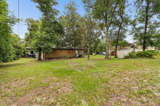 CRESCENT LANE, Lutz, FL 33548
