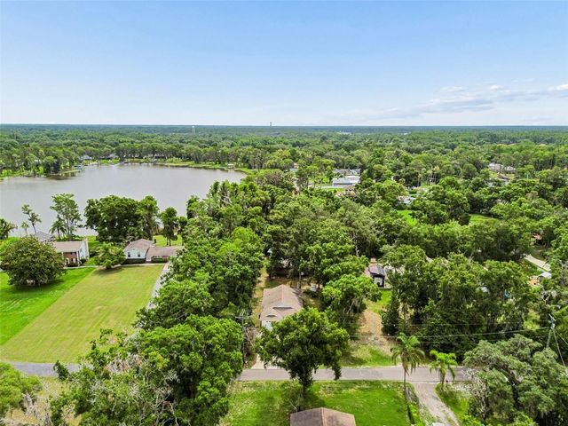 CRESCENT LANE, Lutz, FL 33548