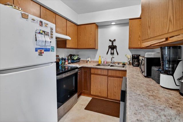 2660-2658 Chesapeake Drive, Fitchburg, WI 53719