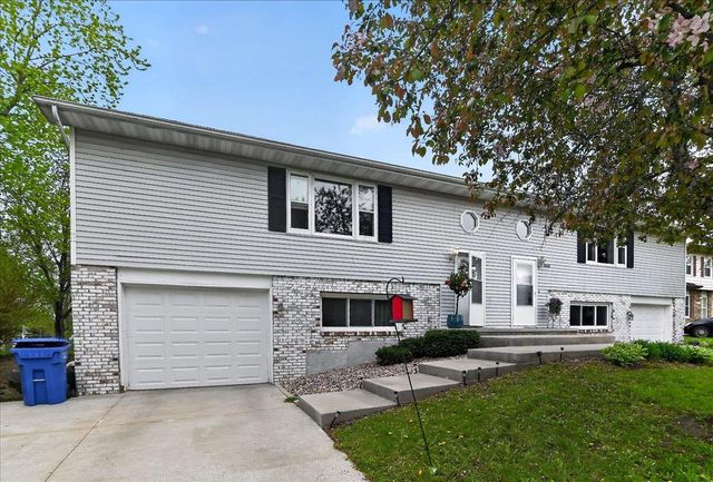 2660-2658 Chesapeake Drive, Fitchburg, WI 53719