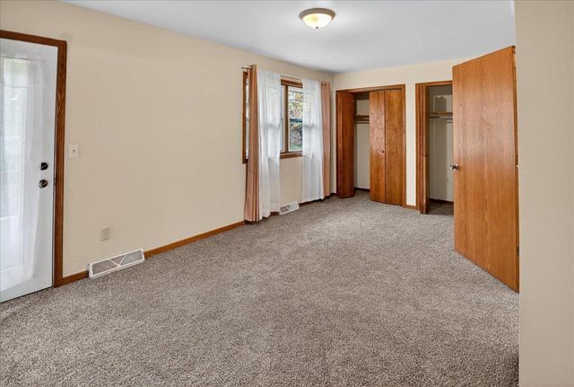 2660-2658 Chesapeake Drive, Fitchburg, WI 53719