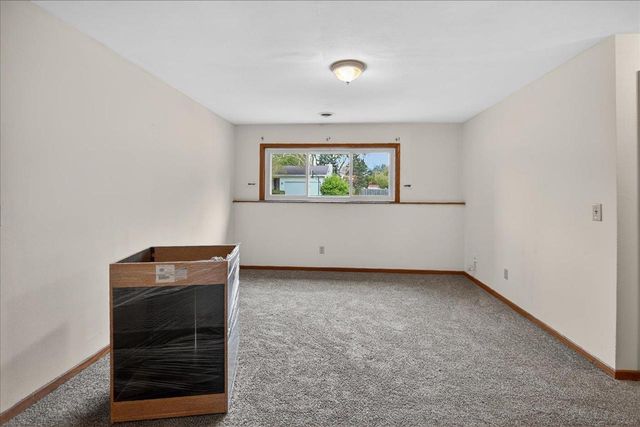 2660-2658 Chesapeake Drive, Fitchburg, WI 53719