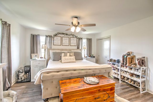 3781 Fm 151, Whitewright, TX 75491