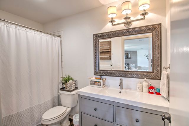 3781 Fm 151, Whitewright, TX 75491