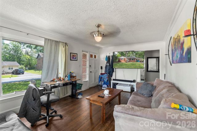 706 Brian Circle, Pineville, NC 28134