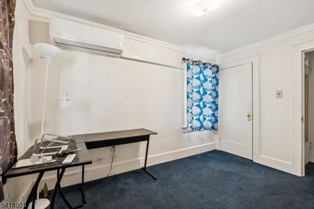 96 Beaumont Pl, Newark City, NJ 07104