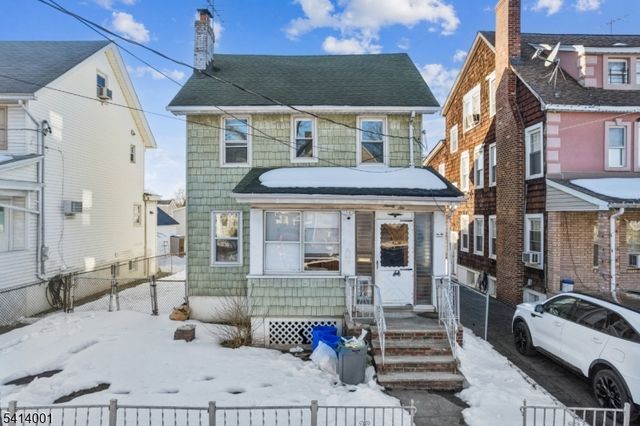 96 Beaumont Pl, Newark City, NJ 07104