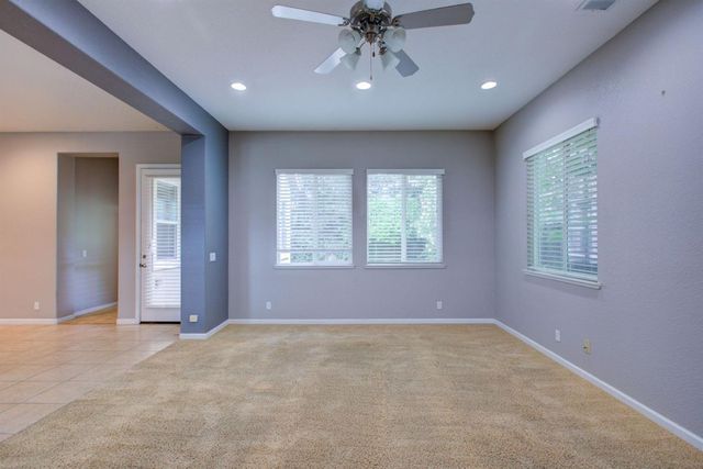 1709 Thomas Ct, Modesto, CA 95355