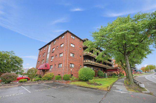 595 Revere Beach Parkway 6, Revere, MA 02151