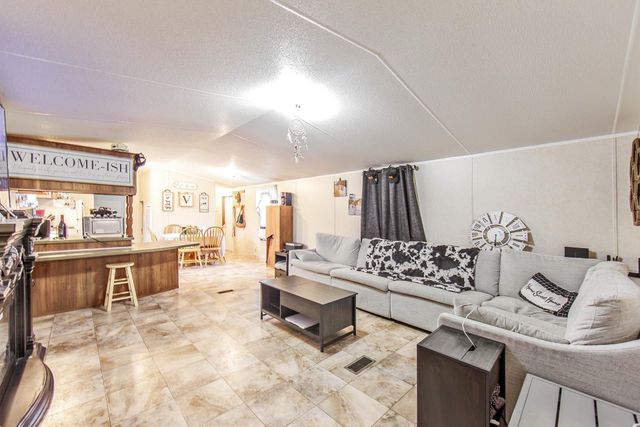 500 Aragon Road, Montegut, LA 70377