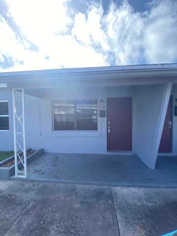 3716 Henry Avenue, West Palm Beach, FL 33405
