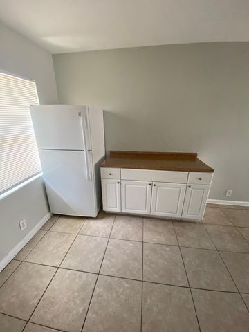 3716 Henry Avenue, West Palm Beach, FL 33405
