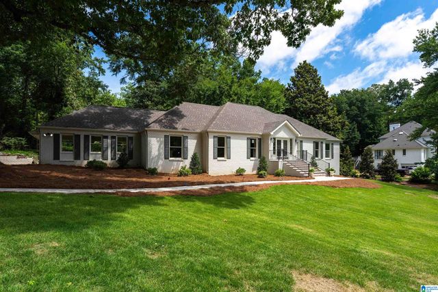3526 BETHUNE DRIVE, Mountain Brook, AL 35223