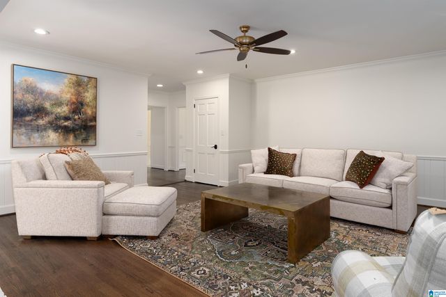 3526 BETHUNE DRIVE, Mountain Brook, AL 35223