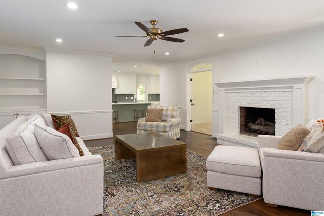 3526 BETHUNE DRIVE, Mountain Brook, AL 35223