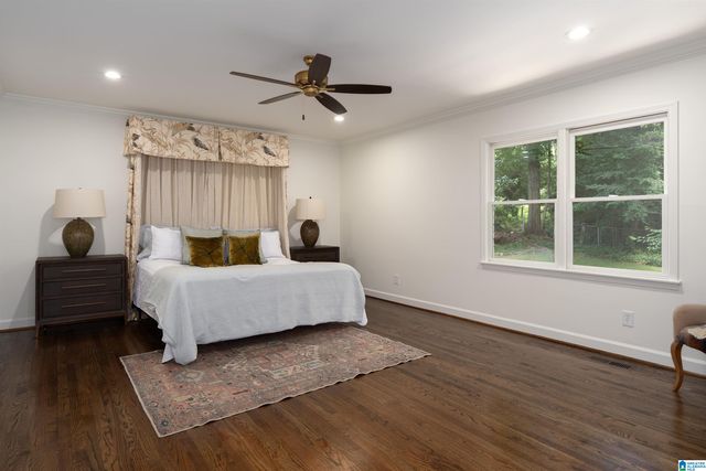 3526 BETHUNE DRIVE, Mountain Brook, AL 35223