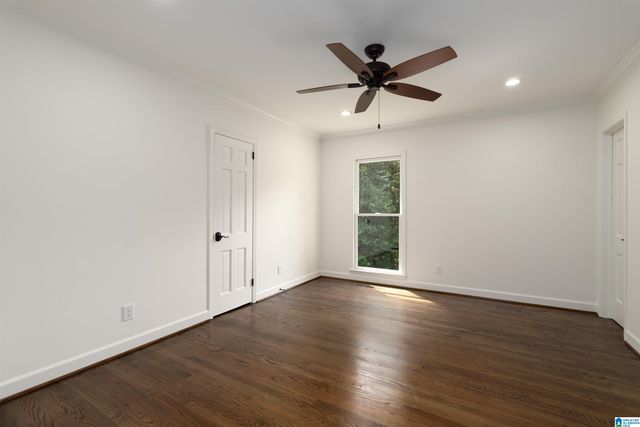3526 BETHUNE DRIVE, Mountain Brook, AL 35223