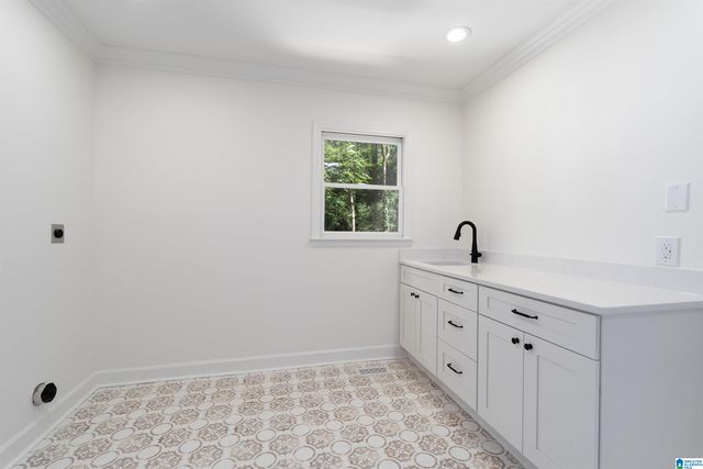 3526 BETHUNE DRIVE, Mountain Brook, AL 35223