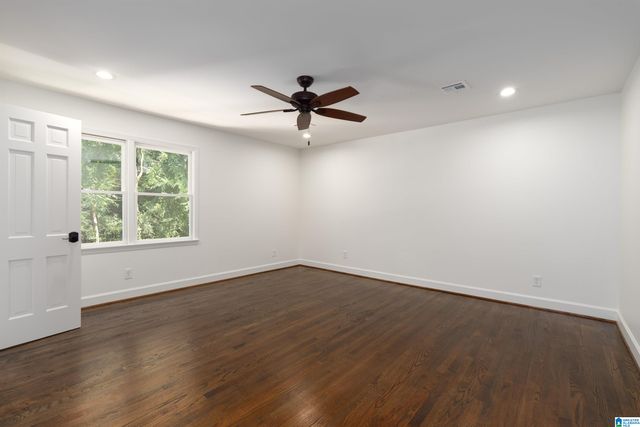 3526 BETHUNE DRIVE, Mountain Brook, AL 35223