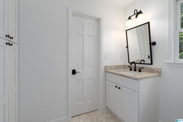 3526 BETHUNE DRIVE, Mountain Brook, AL 35223